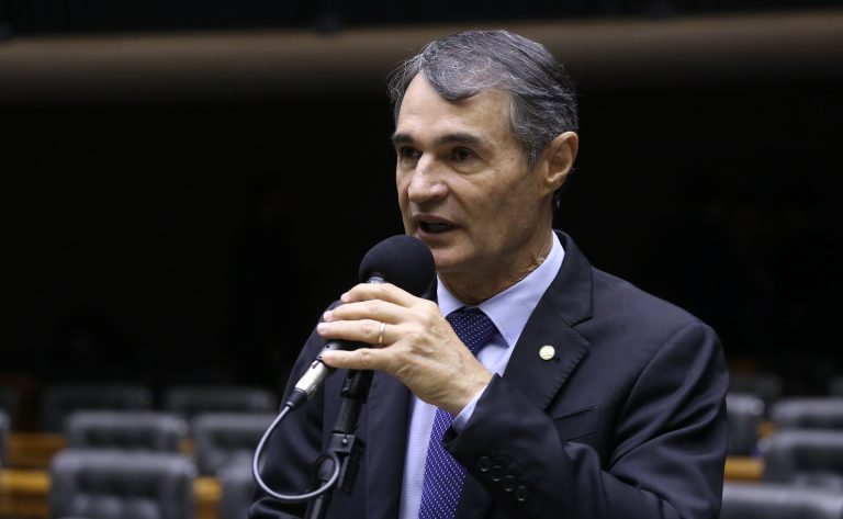 Discussão e votação de propostas legislativas. Dep. Romero Rodrigues (PODE - PB)