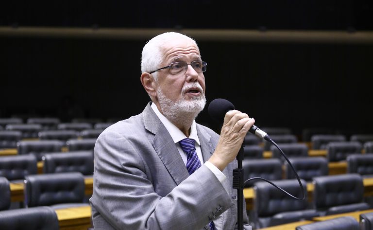 Discussão e votação de propostas legislativas. Dep. Jorge Solla (PT-BA)