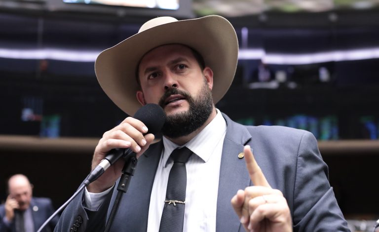 Discussão e votação de propostas legislativas. Dep. Zé Trovão (PL - SC)