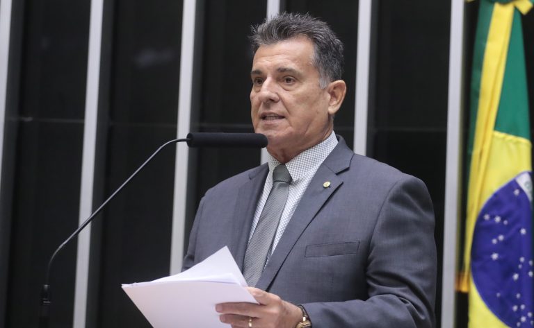Deputado Coronel Meira (PL-PE) fala no Plenário da Câmara dos Deputados