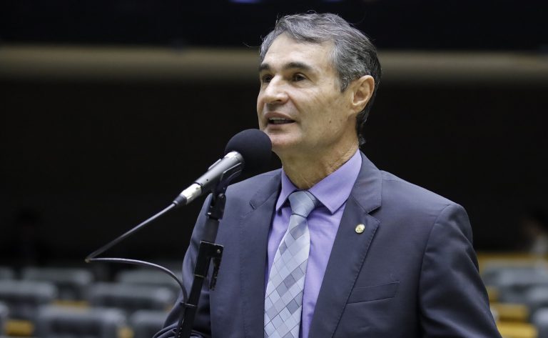 Discussão e votação de propostas legislativas. Dep. Romero Rodrigues (PODE - PB)