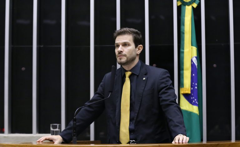 Discussão e votação de propostas legislativas. Dep. Felipe Becari (UNIÃO - SP)