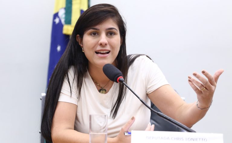 Audiência Pública - Alteração na Lei nº 9.250/1995: Opção de adoção do Modelo de Splitting Familiar ao Imposto de Renda de Pessoa Física (IRPF). Dep. Chris Tonietto (PL - RJ)