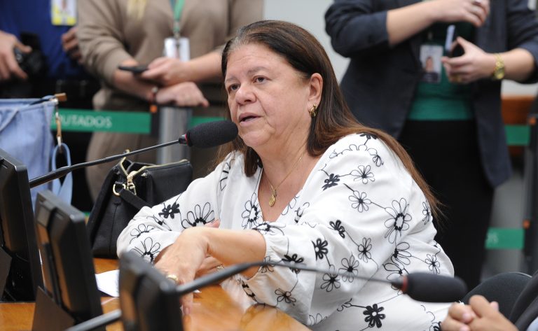 Instalação e eleição. Dep. Laura Carneiro (PSD - RJ)