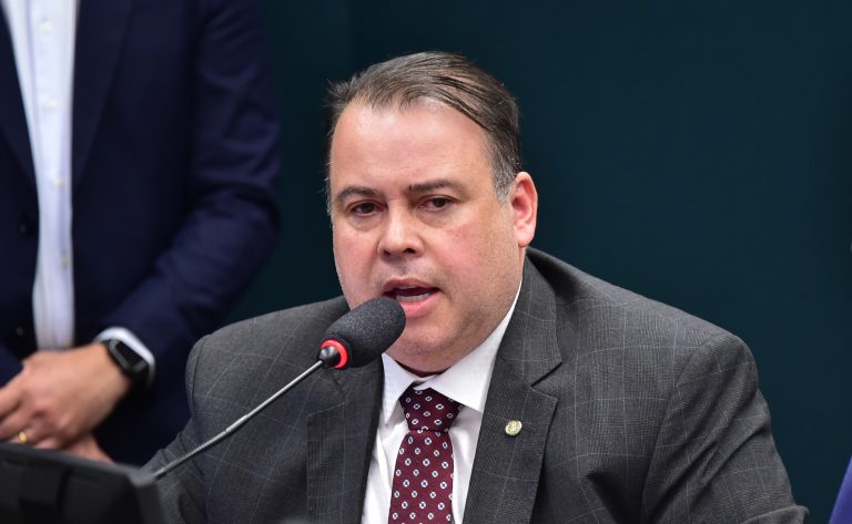 Apresentação das políticas públicas do Ministério do Esporte. Dep. Julio Cesar Ribeiro (REPUBLICANOS-DF)