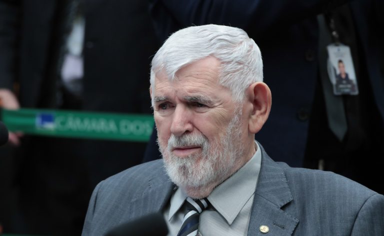 Discussão e votação de propostas legislativas. Dep. Luiz Couto (PT - PB)