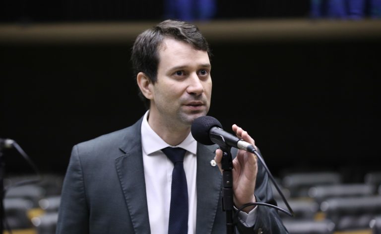 Discussão e votação de propostas legislativas. Dep. Daniel Barbosa (PP - AL)