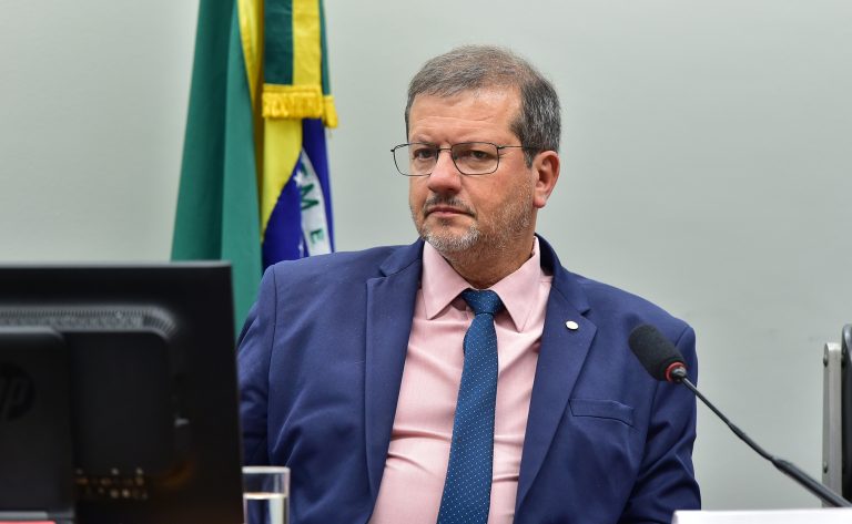 Audiência Pública - Cobertura vacinal contra influenza na pessoa idosa no ano de 2024. Dep. Alexandre Lindenmeyer (PT - RS)