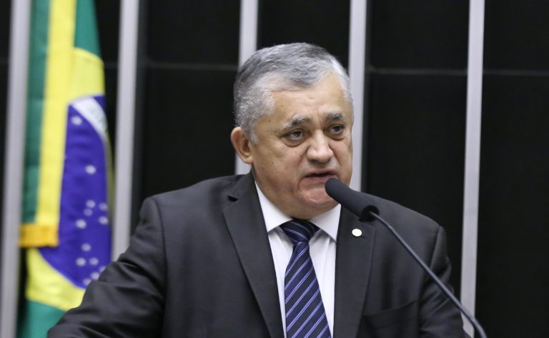 Discussão e Votação de Propostas Legislativas. Dep. José Guimarães (PT - CE)