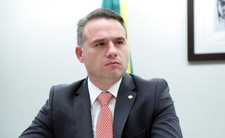 Audiência Pública - Cancelamento unilateral dos planos de saúde pelas operadoras. Dep. Fabio Schiochet(UNIÃO - SC)