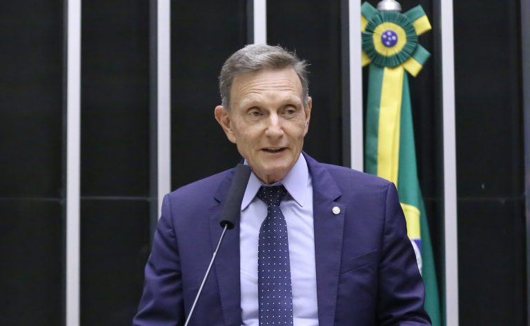 Deputado Marcelo Crivella (Republicanos-RJ) fala no Plenário da Câmara dos Deputados