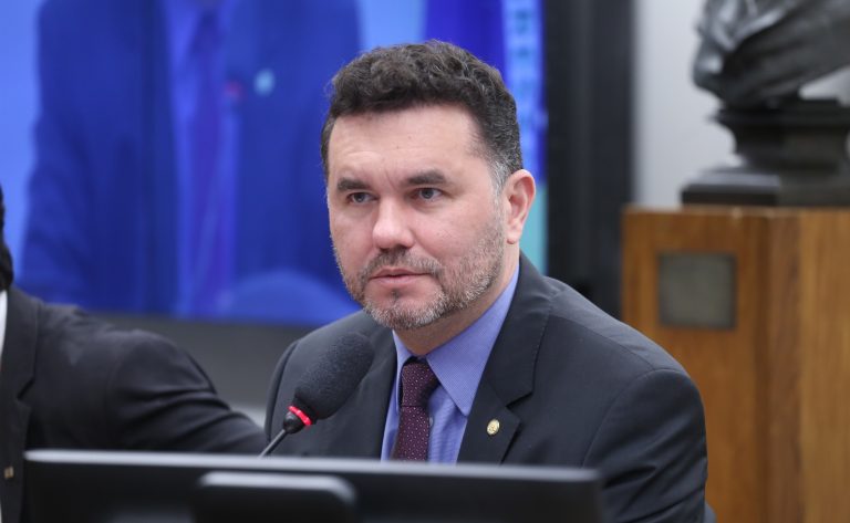 Audiência Pública - Acesso, Permanência, Conclusão e Qualidade na Graduação. Dep. Moses Rodrigues (UNIÃO-CE)