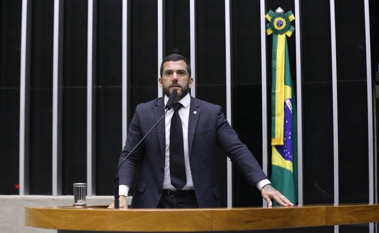 Discussão e Votação de Propostas Legislativas. Dep. Carlos Jordy (PL-RJ)