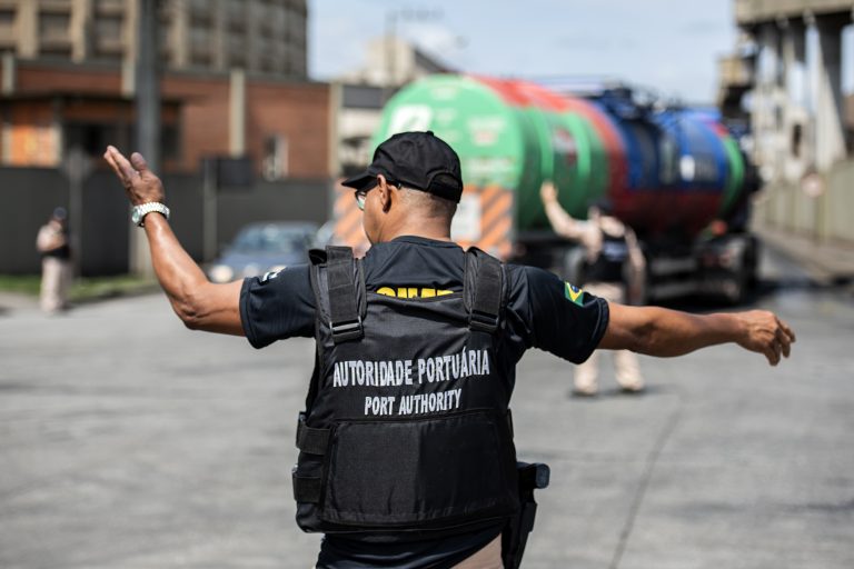 Guarda portuário