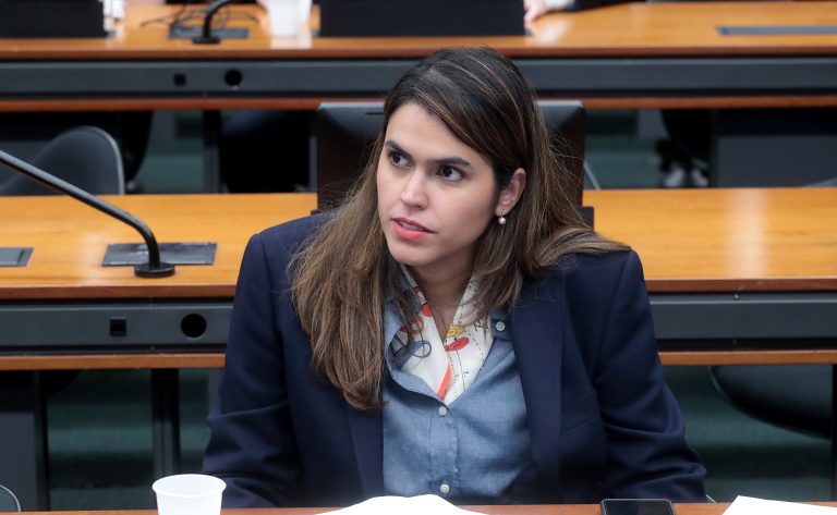 Audiência Pública - Educação digital, controle parental e inclusão. Secretária de Direitos DigitaisMinistério da Justiça e Segurança Pública, Lilian Cintra