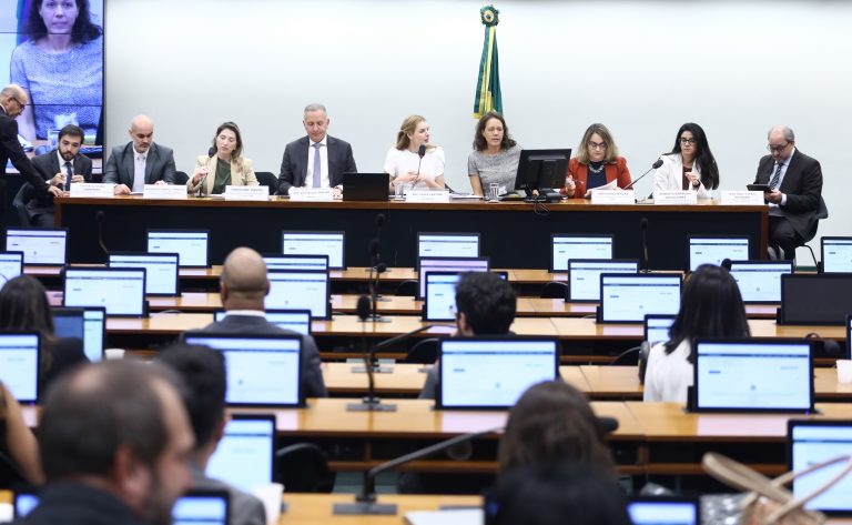 Audiência Pública - Ecossistema e competitividade nacionais - (PL 2338/23).