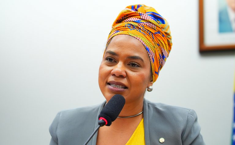 Audiência Pública - Semana Nacional em Defesa da Pedagogia. Dep. Dandara (PT - MG)