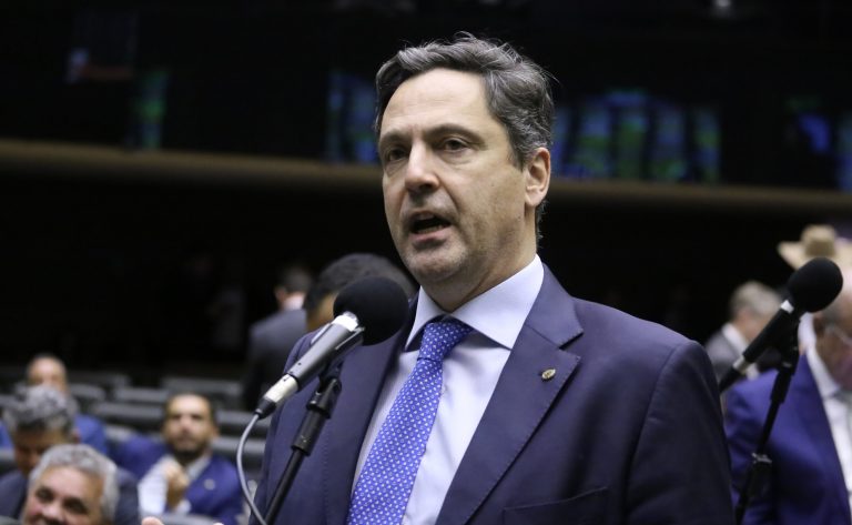 Discussão e Votação de Propostas Legislativas. Dep. Luiz Philippe de Orleans e Bragança (PL-SP)
