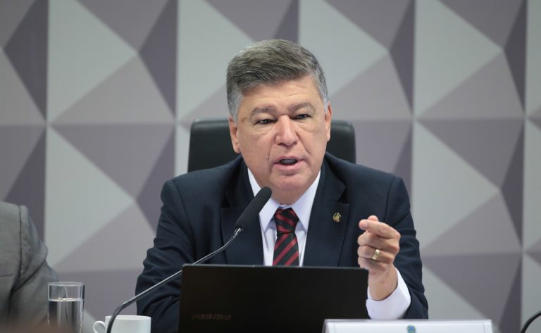 Oitiva de testemunha. Senador, Carlos Viana (PODE - MG)