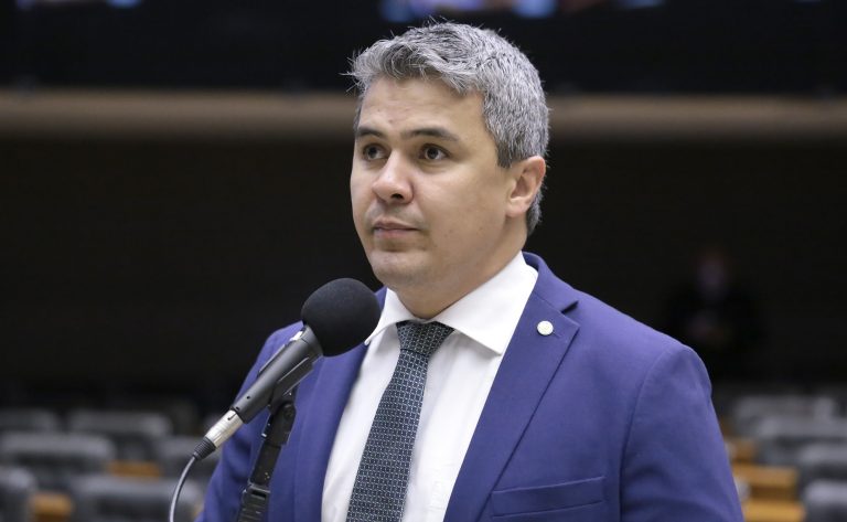 Discussão e votação de propostas legislativas. Dep. Diego Garcia (REPUBLICANOS - PR)