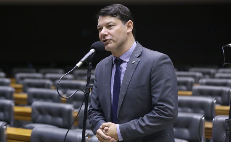 Discussão e votação de propostas legislativas. Dep. Roberto Duarte (REPUBLICANOS - AC)
