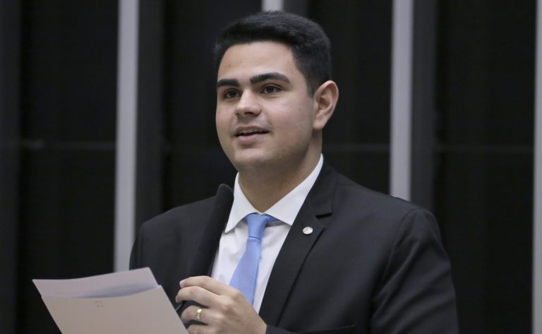 Discussão e Votação de Propostas Legislativas. Dep. Ícaro de Valmir (PL - SE)