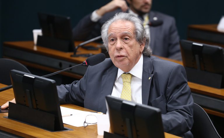 Audiência Pública - Aspectos ambientais do sistema portuário. Dep. Paulo Magalhães (PSD - BA)