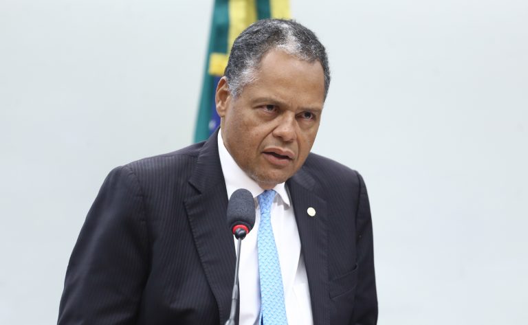 Discussão do Parecer do Relator. Dep. Antonio Brito (PSD - BA)