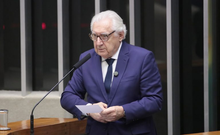 Homenagem ao Dia Nacional do Empreendedor e ao Simples Nacional. Secretário de Planejamento estratégico do Estado de São Paulo, Guilherme Afif Domingos