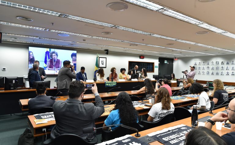 Audiência Pública - Impactos da exploração do petróleo no desenvolvimento socioeconômico.