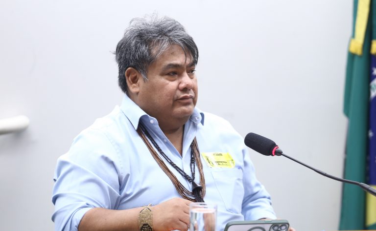 Audiência Pública - A Participação dos Povos Indígenas nas decisões envolvendo a COP30. Coordenador de Organizações Indígenas da Amazônia Brasileira - COIAB, Elcio Manchineri.