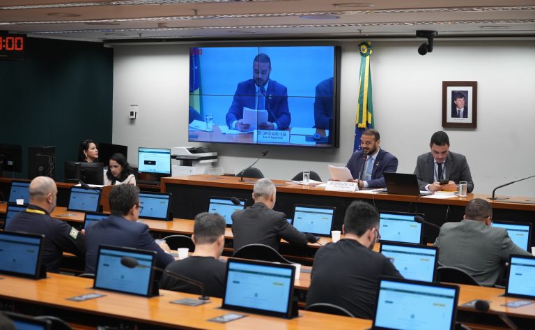 Audiência Pública - Separação de presos por facções criminosas e o impacto do controle exercido por essas organizações no sistema prisional brasileiro. Dep. Capitão Alden (PL-BA).