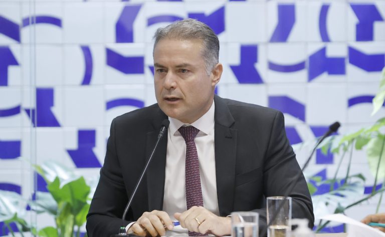 Ministro Renan Filho participa da reunião do Colégio de Líderes