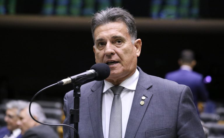 Deputado Coronel Meira (PL-PE) fala no Plenário da Câmara dos Deputados