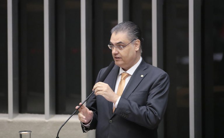 Homenagem aos 200 anos das Relações entre Brasil e Reino Unido. Dep. Lafayette de Andrada (REPUBLICANOS - MG)