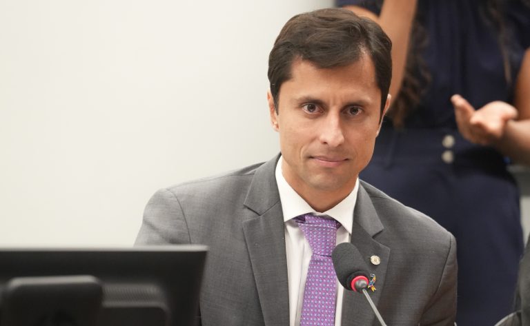 Audiência Pública - Criação de Centros de Terapia Assistida no SUS. Dep. Duarte Jr. (PSB-MA)