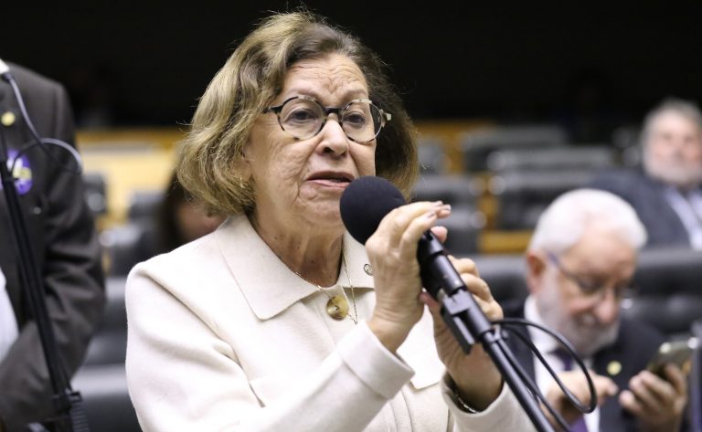 Discussão e votação de propostas legislativas. Dep. Lídice da Mata (PSB-BA)