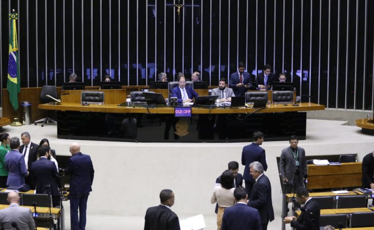 Discussão e votação de propostas legislativas. Dep. Altineu Côrtes (PL - RJ)