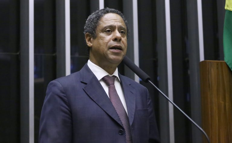 Discussão e votação de propostas legislativas. Dep. Orlando Silva (PCdoB - SP)