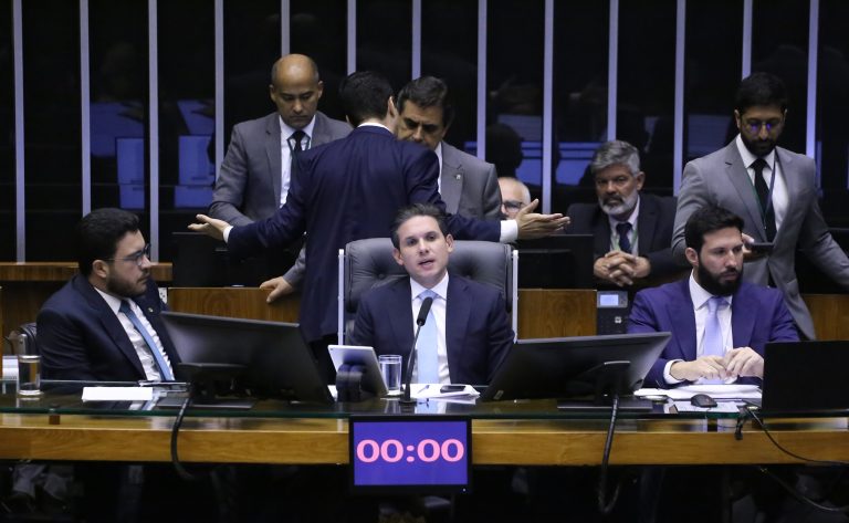 Discussão e votação de propostas legislativas. Presidente da Câmara dos Deputados, Hugo Motta (REPUBLICANOS - PB)