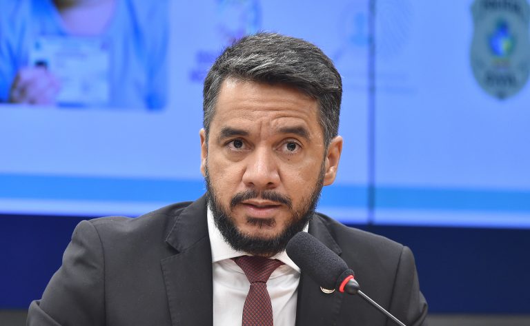 Delegado da Polícia Civil do Estado de Goiás, Webert Leonardo Lopes dos Santos