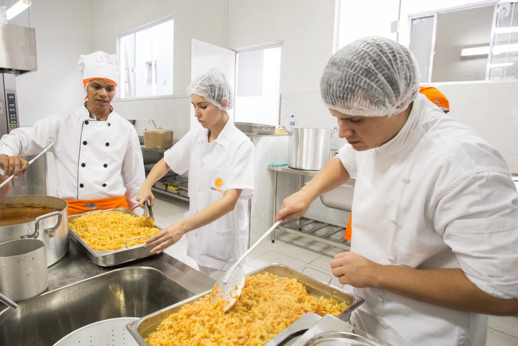 Bom Prato, Alimentação