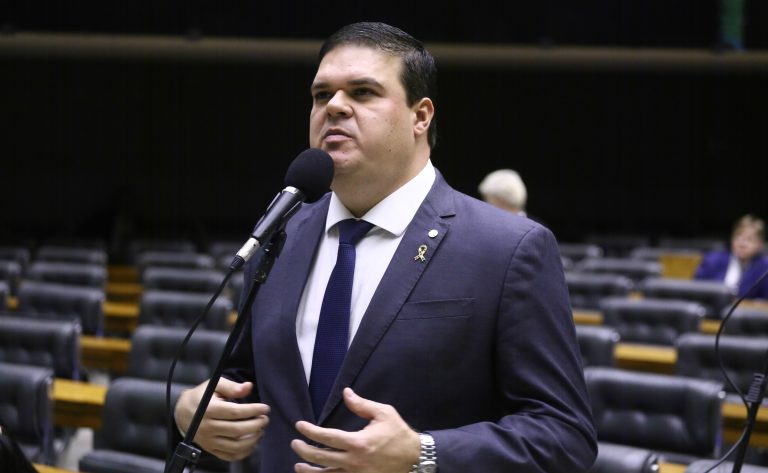 Discussão e votação de propostas legislativas. Dep. Bruno Farias (AVANTE - MG)