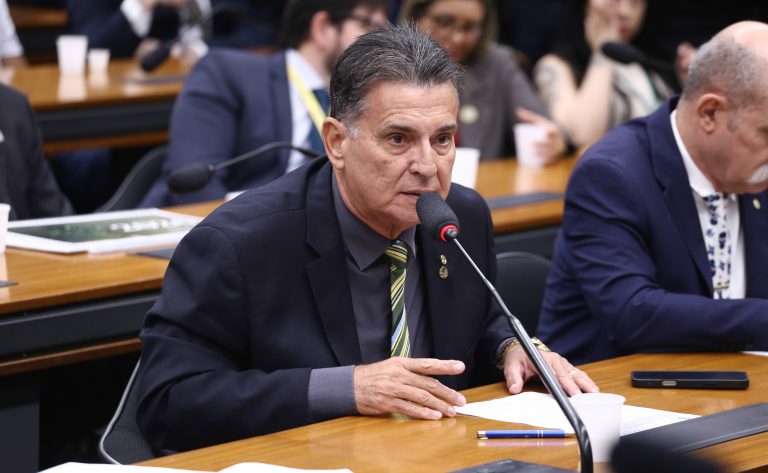 Deputado Coronel Meira (PL-PE) fala em comissão da Câmara dos Deputados