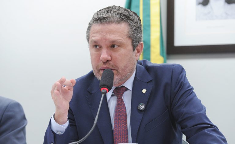 Audiência Pública - A estrutura e os mecanismos empregados no bloqueio de sites ilegais de aposta. Dep. Fausto Pinato (PP - SP)