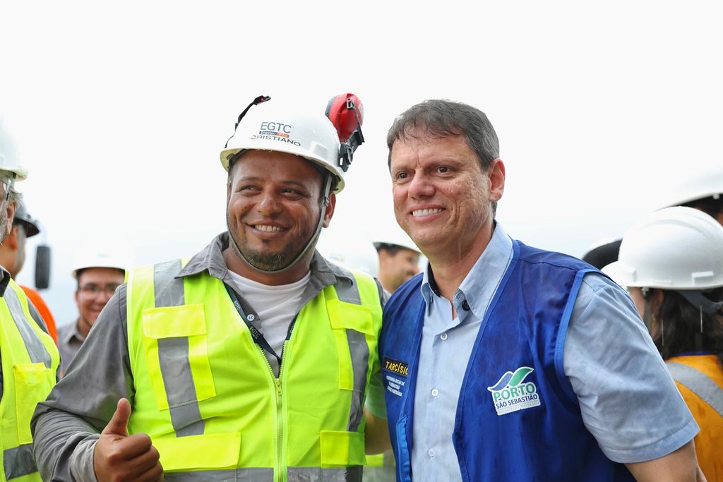 Visita às obras do Acesso ao Porto de São Sebastião