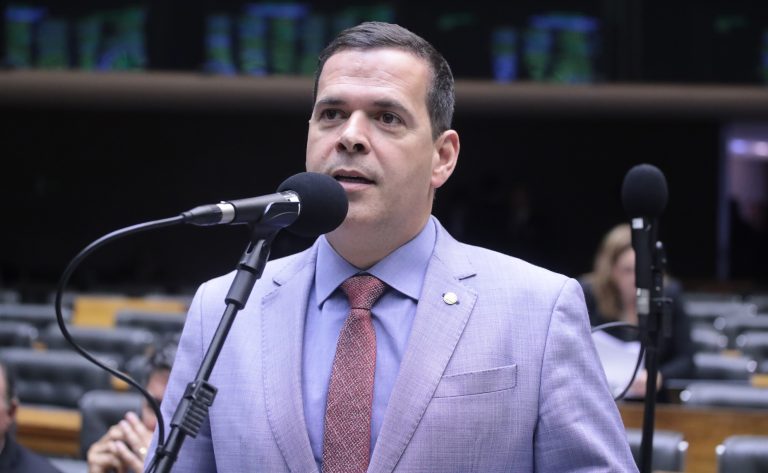 Discussão e votação de propostas legislativas. Dep. Gutemberg Reis (MDB-RJ)