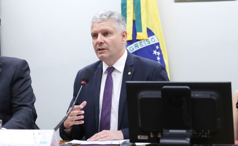 Audiência Pública - Programa Agora Tem Especialista (PATE). Dr. Frederico (PRD - MG)
