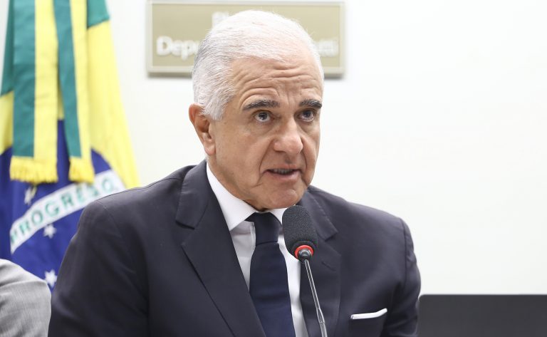 Audiência Pública - Os impactos da pirataria no mercado de apostas online e medidas regulatórias e de proteção ao consumidor. Dep. Julio Lopes (PP - RJ)