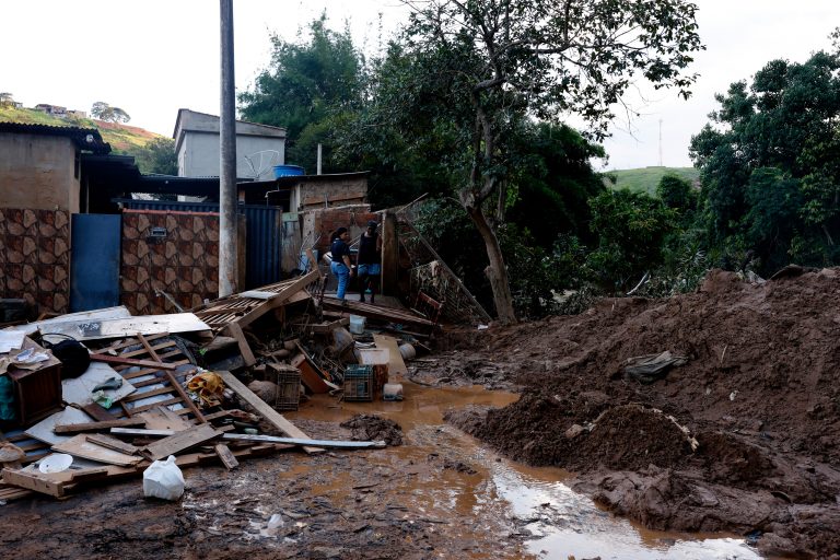Matias Barbosa (MG), 01/03/2026 - Consequências das fortes chuvas e transbordamento do rio Paraibuna na cidade. 